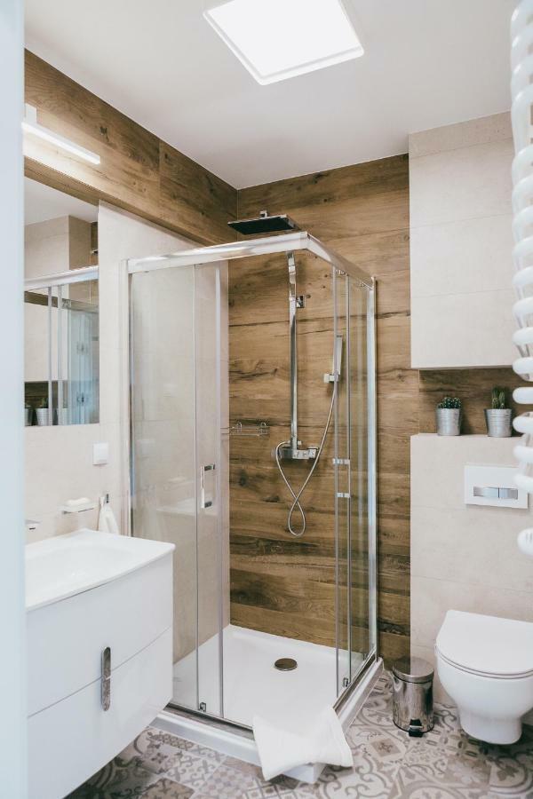 Eight Lux View In Old Town And Free Parking Krakau